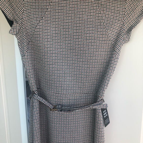 Express houndstooth belted dress - Picture 3 of 5